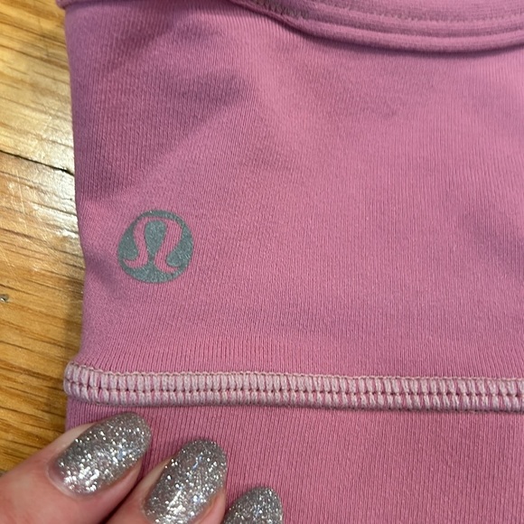 Lululemon women’s bra use measurements as is - Picture 3 of 5